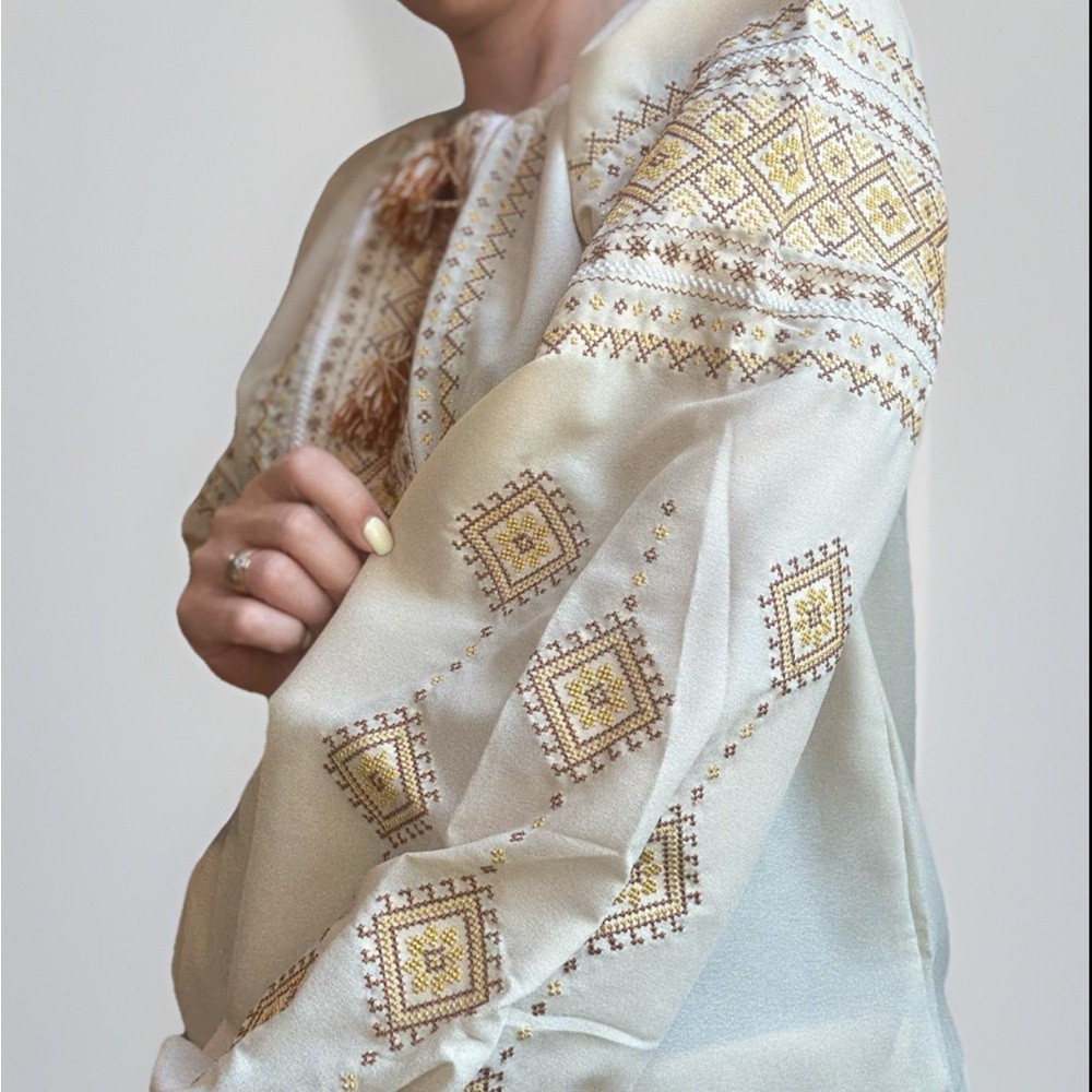 Embroidered Cream Boho Peasant Blouse - Picture 2 of 11